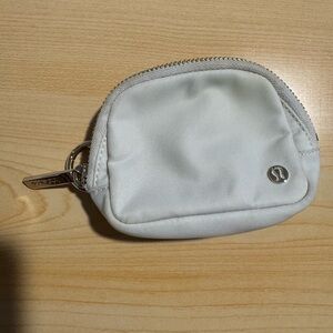 Lululemon Cream Zipper Pouch